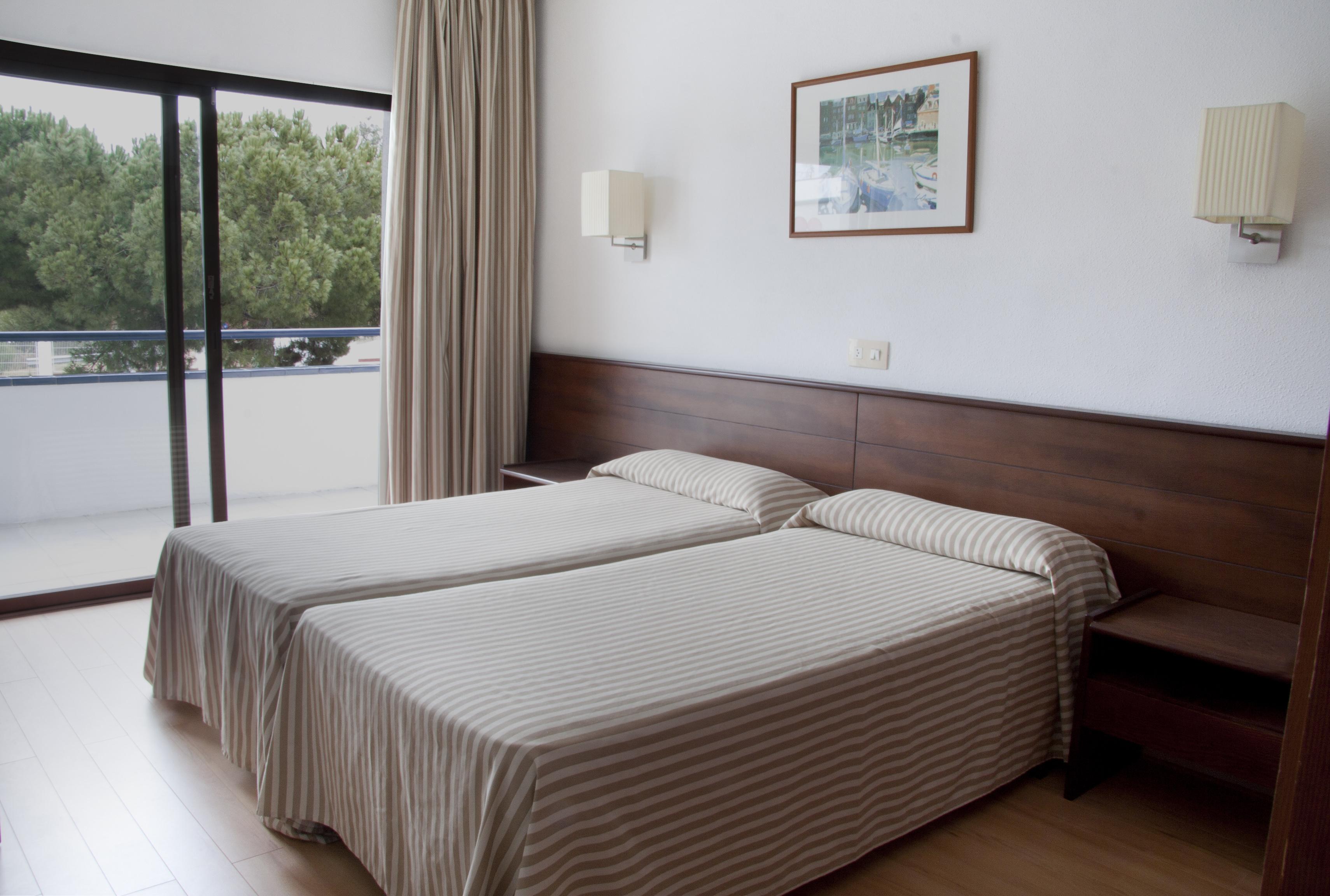 Hotel Gran Garbi & Aquasplash โยเรตเดมาร์ ภายนอก รูปภาพ