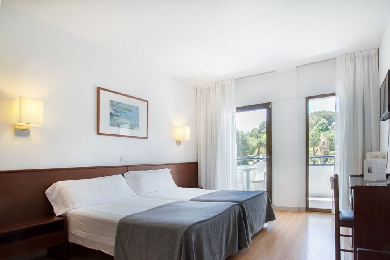 Hotel Gran Garbi & Aquasplash โยเรตเดมาร์ ภายนอก รูปภาพ